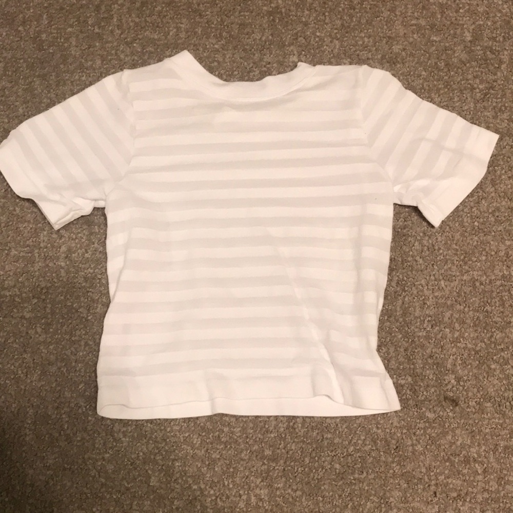 Cropped short sleeve striped shirt